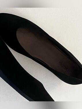 Arche Black Women's Black Suede Ballet Flats